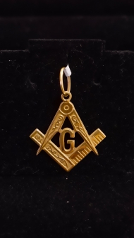 PINGENTE 18K